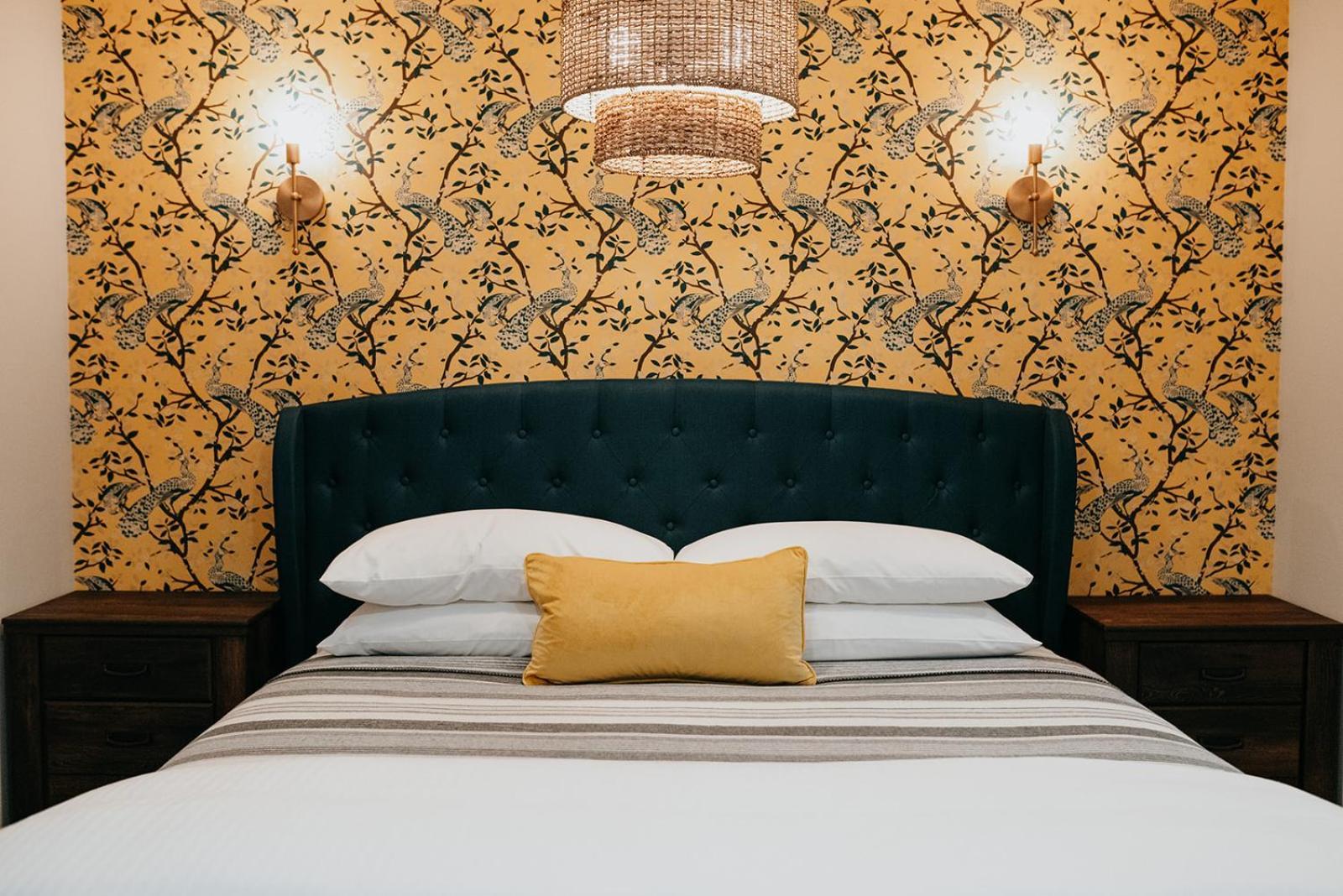 The Grove Hotel Kingsville Bagian luar foto